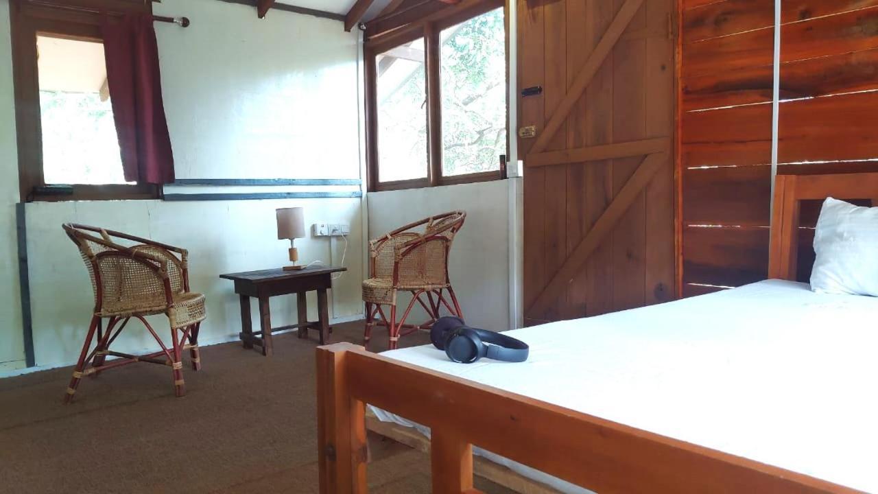 Sky Forest Habarana Exterior foto